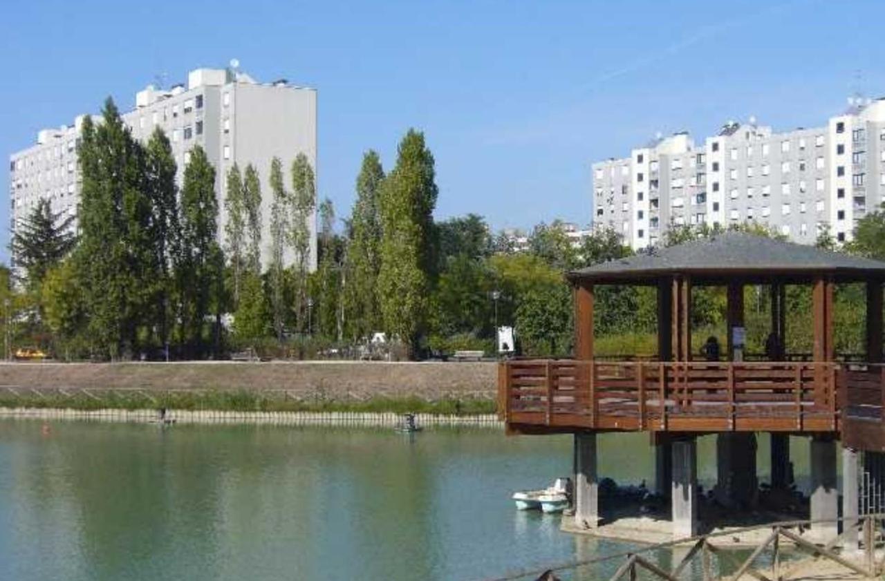 Bologna Vista Parco Apartment 2 Letti Matrimoniali Exterior photo